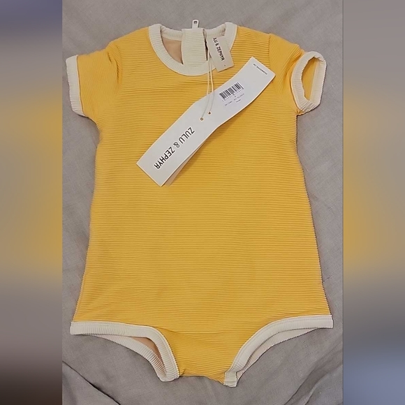 ⚠️SOLD⚠️BNWT Zulu & Zephyr onesie bathingsuit - Picture 2 of 4